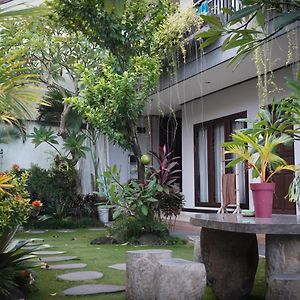 Bali Full Moon Guest House